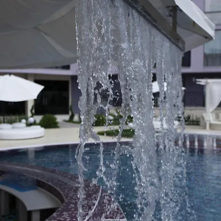 Boutique Rainbow 4 Hotel