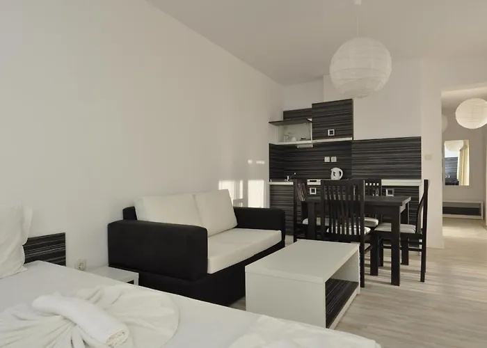 Hotel Boutique Rainbow 4 3*