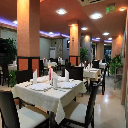 Hotel Boutique Rainbow 4 3*