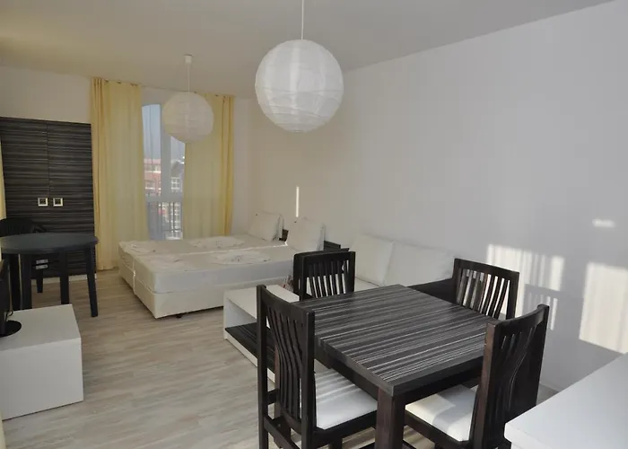 Boutique Rainbow 4 3* Sunny Beach