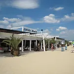 Boutique Rainbow 4