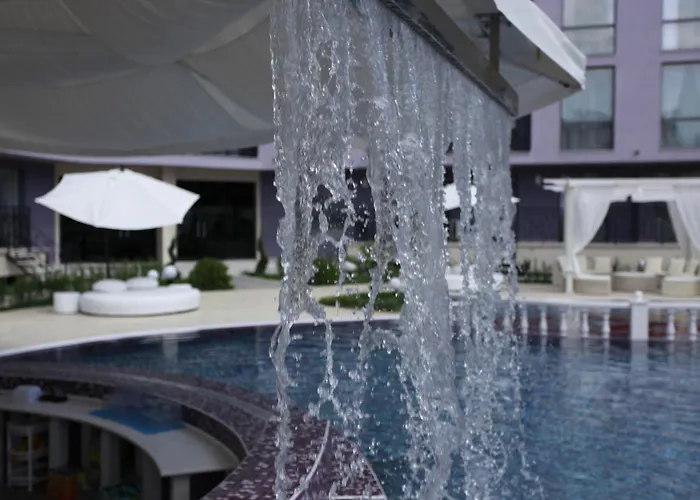 Boutique Rainbow 4 Hotel